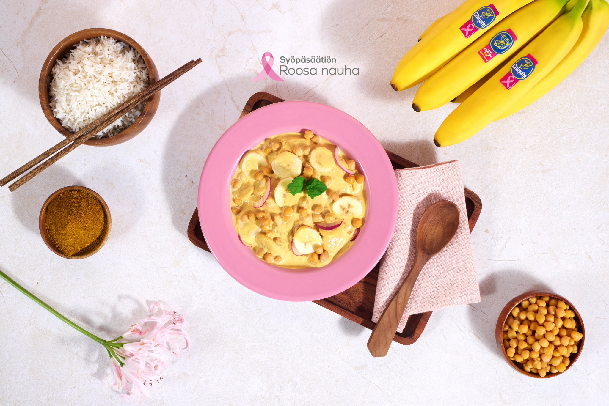 Curry Chiquita-banaaneista ja kikherneestä