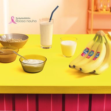 Chiquita-banaani-, Jogurtti- ja Maapähkinävoismoothie