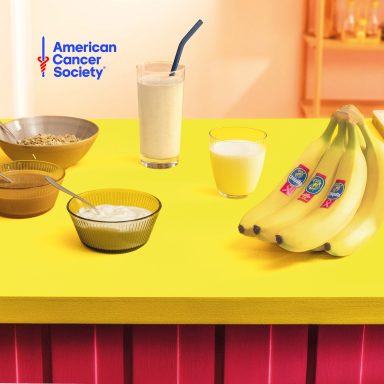 Chiquita-banaani-, Jogurtti- ja Maapähkinävoismoothie